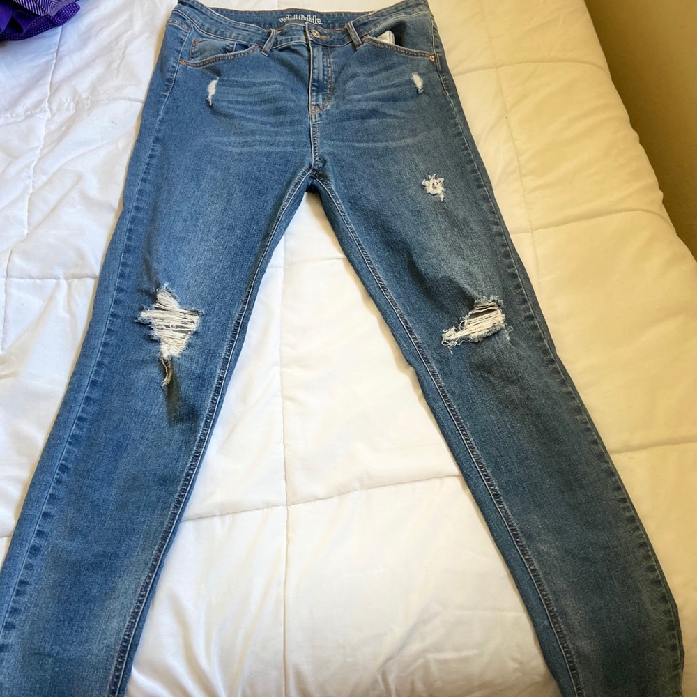 Jeans